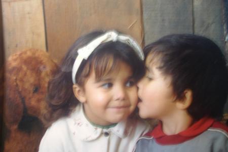 et apr�s �� on dira que fr�re et soeurs sont chien et chat enfin