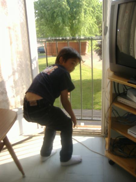 mon fils prit en flagand d�lis car il avait princesse la chatte de mon amie