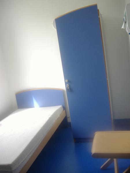 Mon lyc� le lieu ou travaille ma coll�gue 