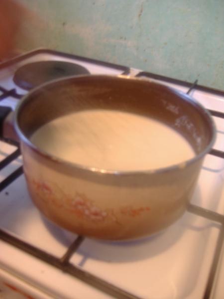 lorsque le lait est soigneusement incorpor� 