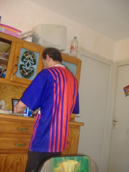 Nordine entrein de chercher des dosettes pour la sens�o  